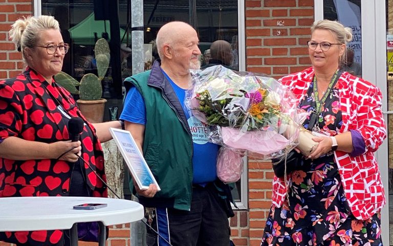 Oskar Bennetzen blev Årets Vojensborger 2023 - Foto: vojens.dk facebook