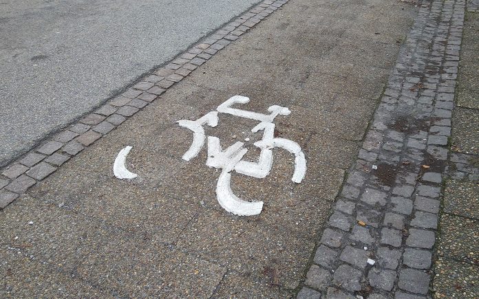 Cykelstierne på Vestergade er slidt - Foto: René Holm