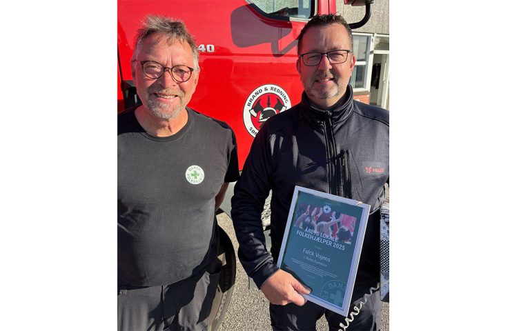 Per Strauss, Formand Dansk Folkehjælp Vojens og Morten Rasmussen, Falck Vojens - Foto: Pressefoto