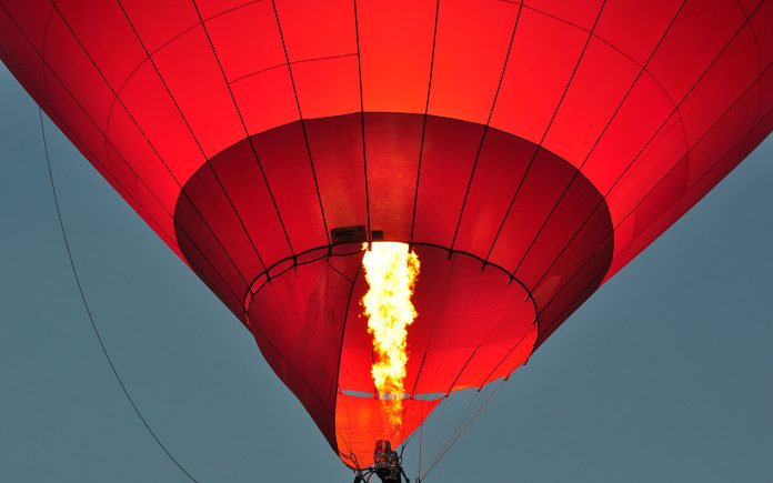 Luftballon - Stockphoto: EyeEm