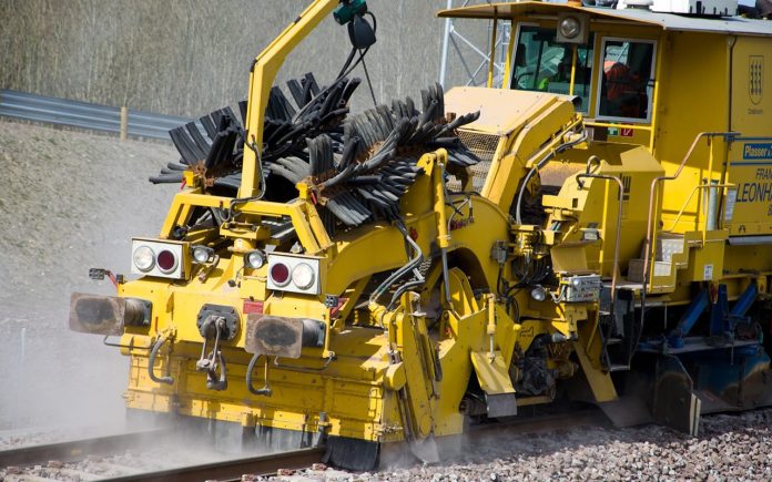Ballastfordeler - Pressefoto: Banedanmark